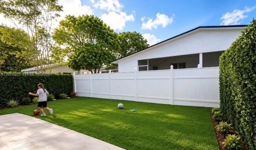 953 SW 16 Street Fort Lauderdale FL 33315