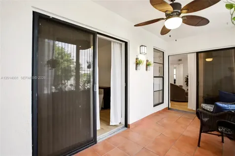 10833 NW 7th Street Miami FL 33172