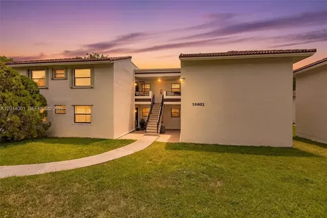 10833 NW 7th Street Miami FL 33172