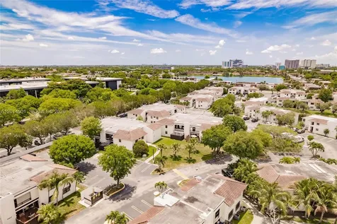 10833 NW 7th Street Miami FL 33172