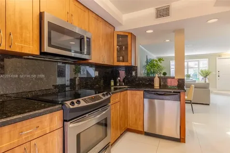 10122 SW 77th Court Miami FL 33156