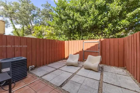 10122 SW 77th Court Miami FL 33156