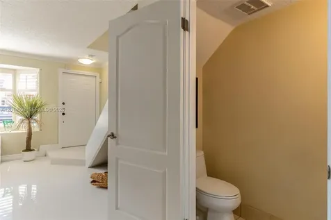 10122 SW 77th Court Miami FL 33156