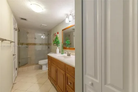10122 SW 77th Court Miami FL 33156