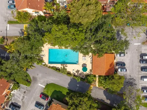 10122 SW 77th Court Miami FL 33156