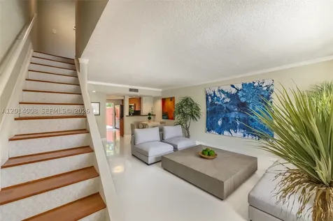 10122 SW 77th Court Miami FL 33156