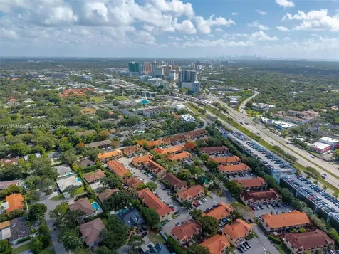 10122 SW 77th Court Miami FL 33156