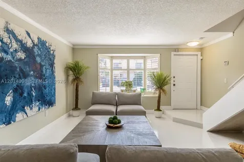 10122 SW 77th Court Miami FL 33156