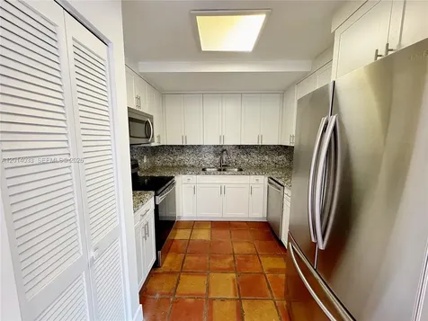 2918 Bird Avenue Miami FL 33133