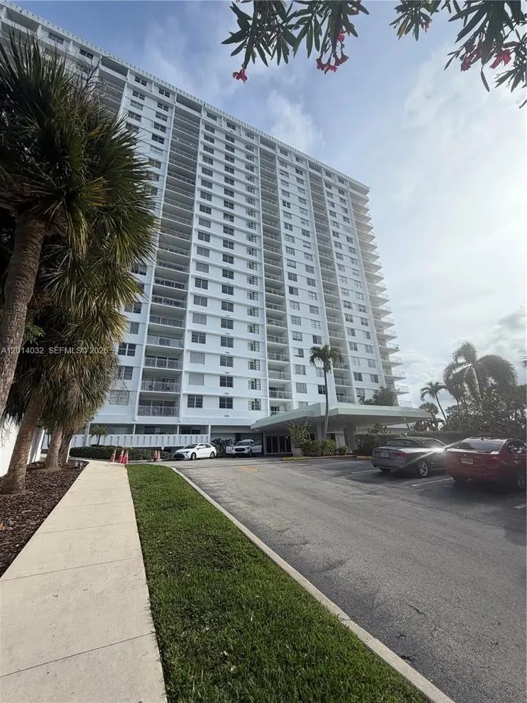500 Bayview Drive Sunny Isles Beach FL 33160