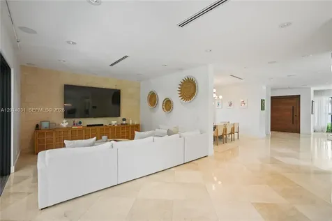 762 Fernwood Road Key Biscayne FL 33149