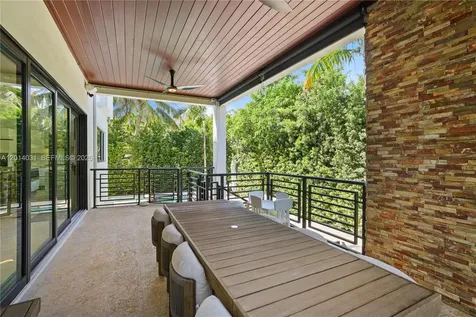 762 Fernwood Road Key Biscayne FL 33149