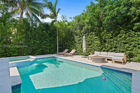 762 Fernwood Road Key Biscayne FL 33149