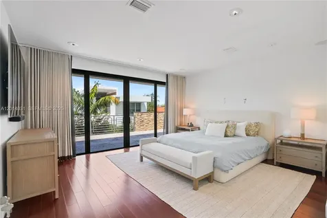 762 Fernwood Road Key Biscayne FL 33149