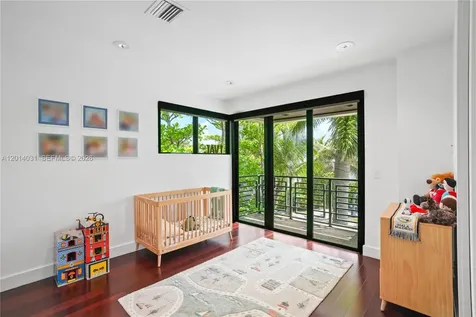 762 Fernwood Road Key Biscayne FL 33149