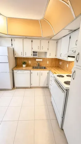 900 Saint Charles Place Pembroke Pines FL 33026