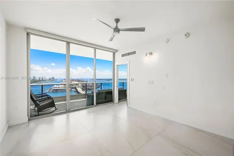 900 Biscayne Boulevard Miami FL 33132