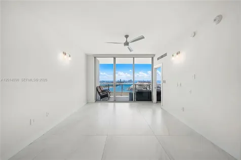 900 Biscayne Boulevard Miami FL 33132