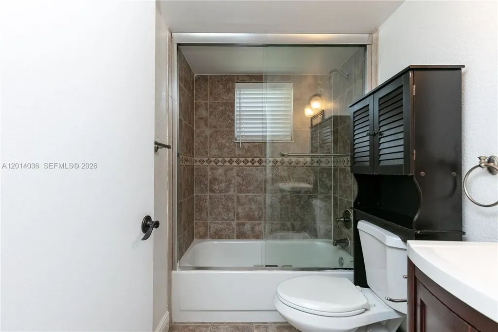 717 Gardens Drive Pompano Beach FL 33069
