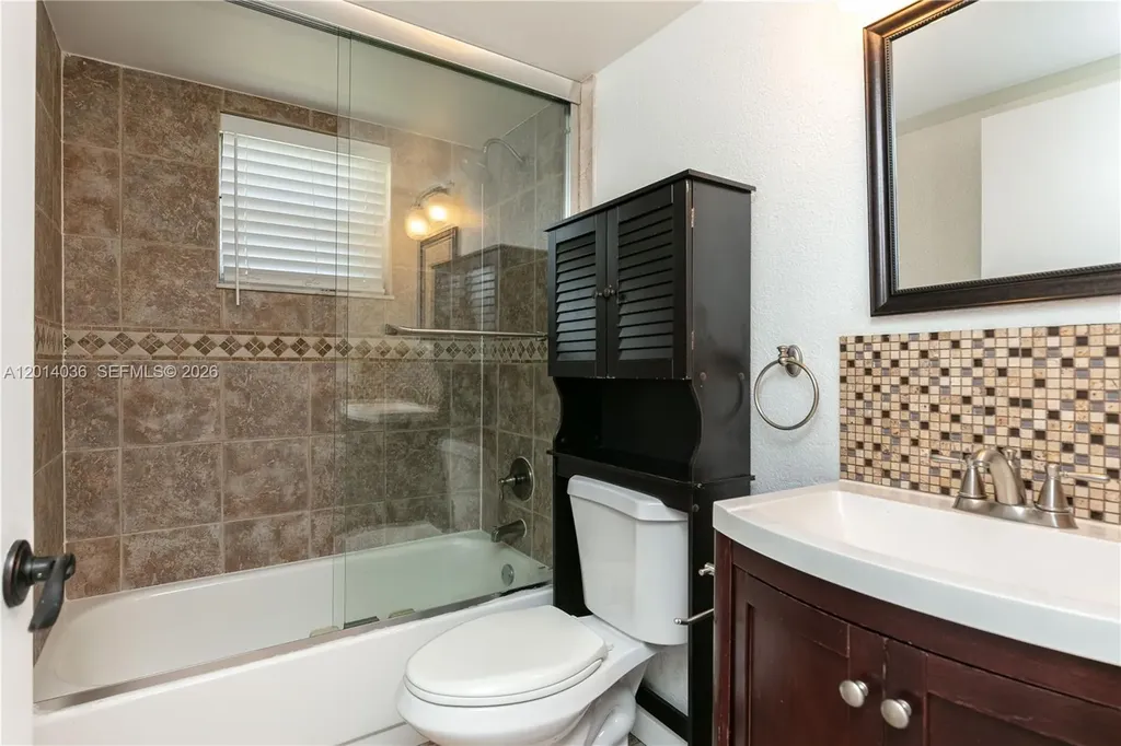717 Gardens Drive Pompano Beach FL 33069