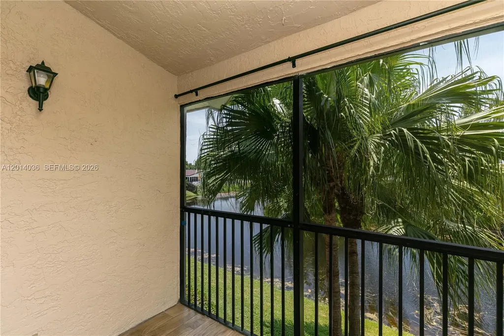 717 Gardens Drive Pompano Beach FL 33069