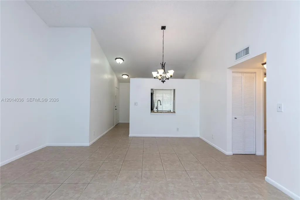 717 Gardens Drive Pompano Beach FL 33069