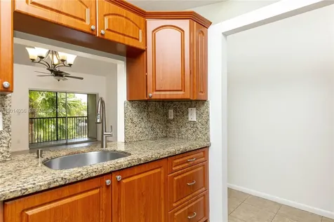 717 Gardens Drive Pompano Beach FL 33069