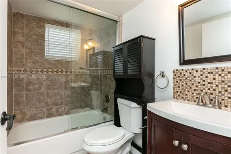 717 Gardens Drive Pompano Beach FL 33069