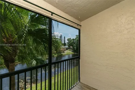 717 Gardens Drive Pompano Beach FL 33069