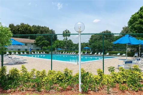 717 Gardens Drive Pompano Beach FL 33069