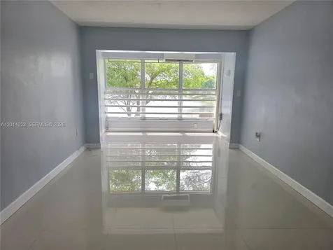 19080 NE 3rd Court Miami FL 33179