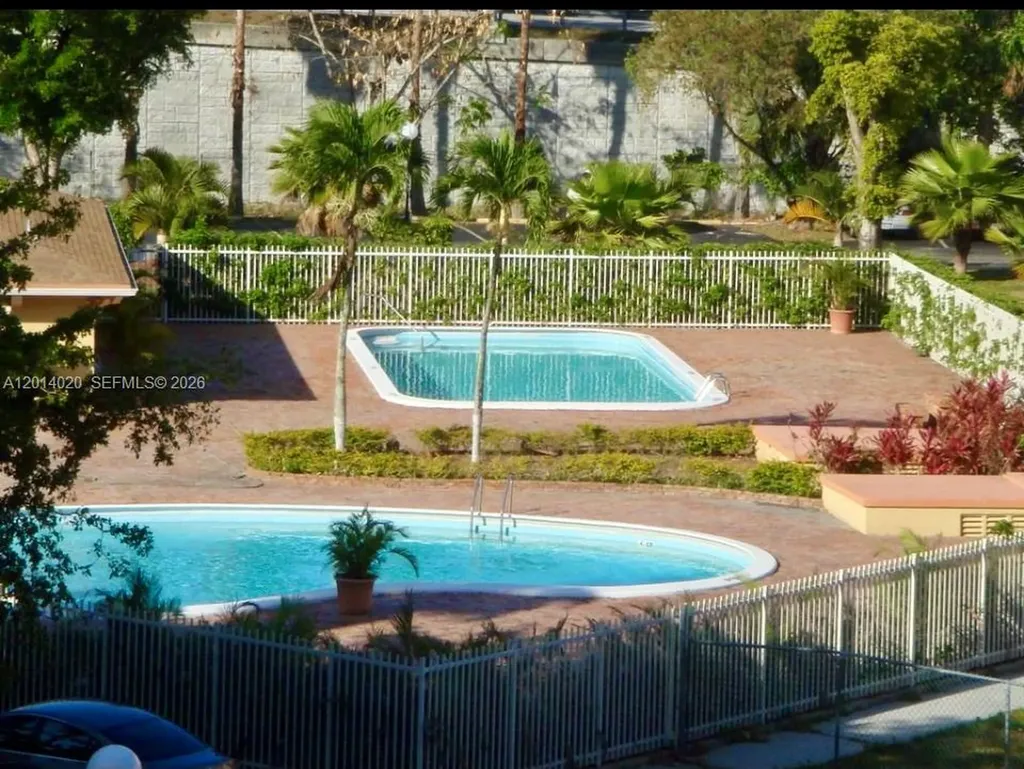 9125 SW 77th Avenue Miami FL 33156