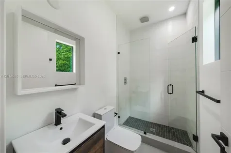 6695 SW 112th Street Pinecrest FL 33156