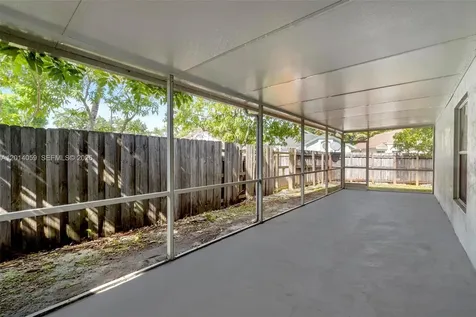 1308 E Glen Oak Road North Lauderdale FL 33068