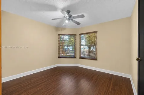 1308 E Glen Oak Road North Lauderdale FL 33068