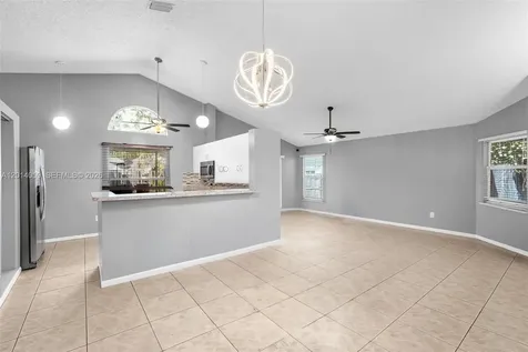 1308 E Glen Oak Road North Lauderdale FL 33068