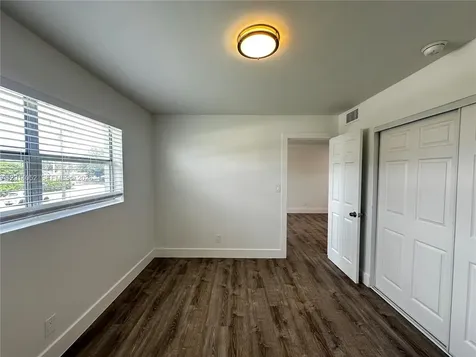5841 SW 36th Court Davie FL 33314