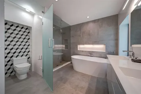 1117 Alfonso Avenue Coral Gables FL 33146