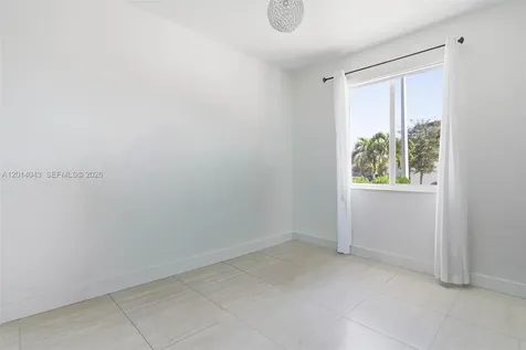 18350 SW 139th Path Miami FL 33177