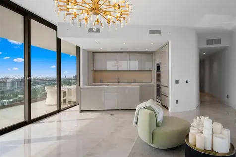 18975 Collins Avenue Sunny Isles Beach FL 33160