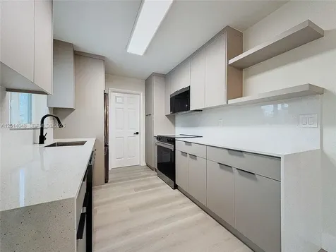 4021 NW 3rd Terrace Deerfield Beach FL 33064