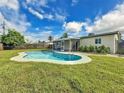 4021 NW 3rd Terrace Deerfield Beach FL 33064
