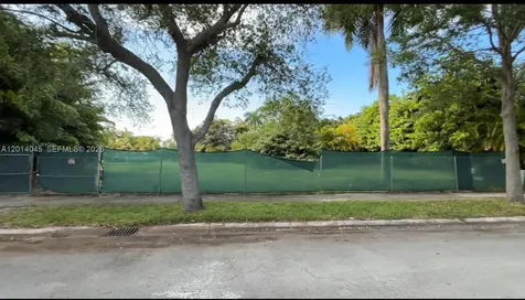 1131 NE 83rd Miami FL 33138