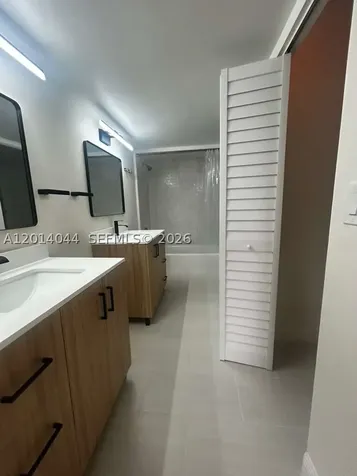 290 174 Street Sunny Isles Beach FL 33160