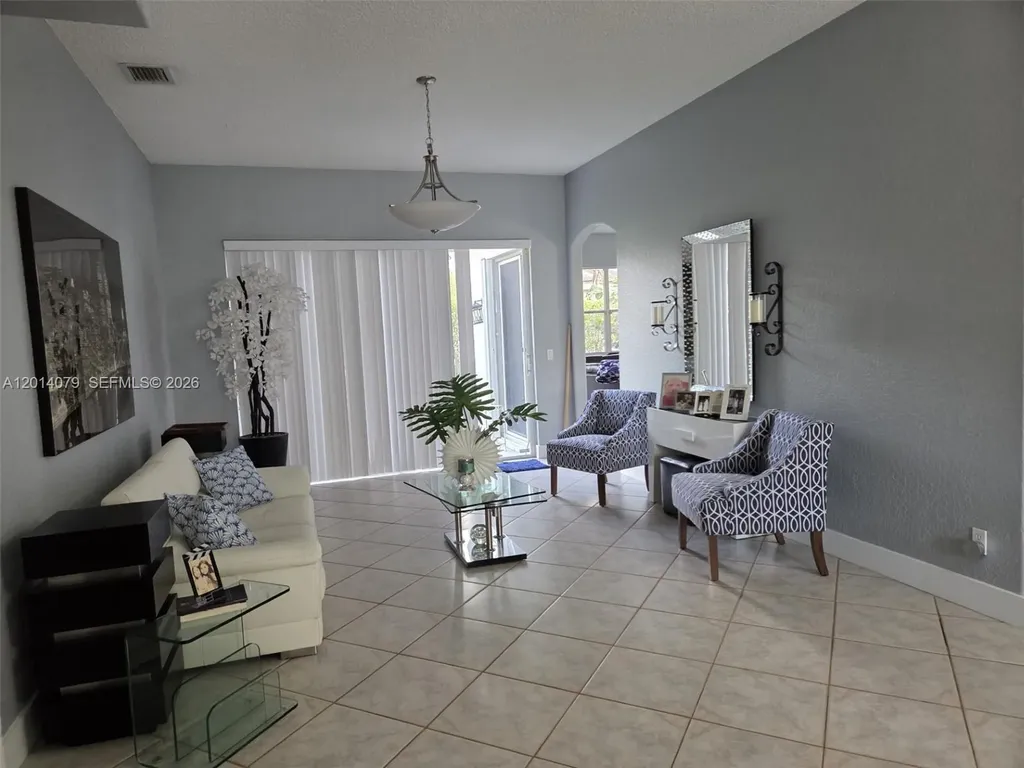 1101 NW 180th Avenue Pembroke Pines FL 33029