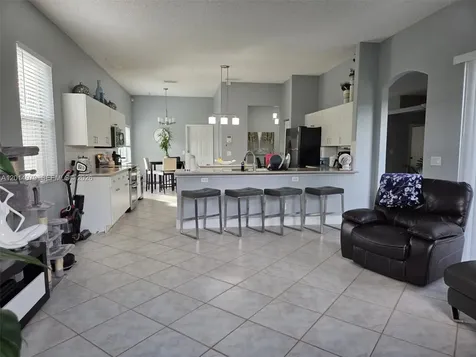 1101 NW 180th Avenue Pembroke Pines FL 33029