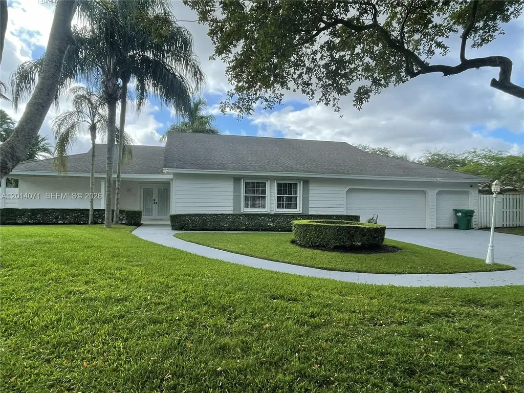 14852 SW 148th St Circle Miami FL 33196