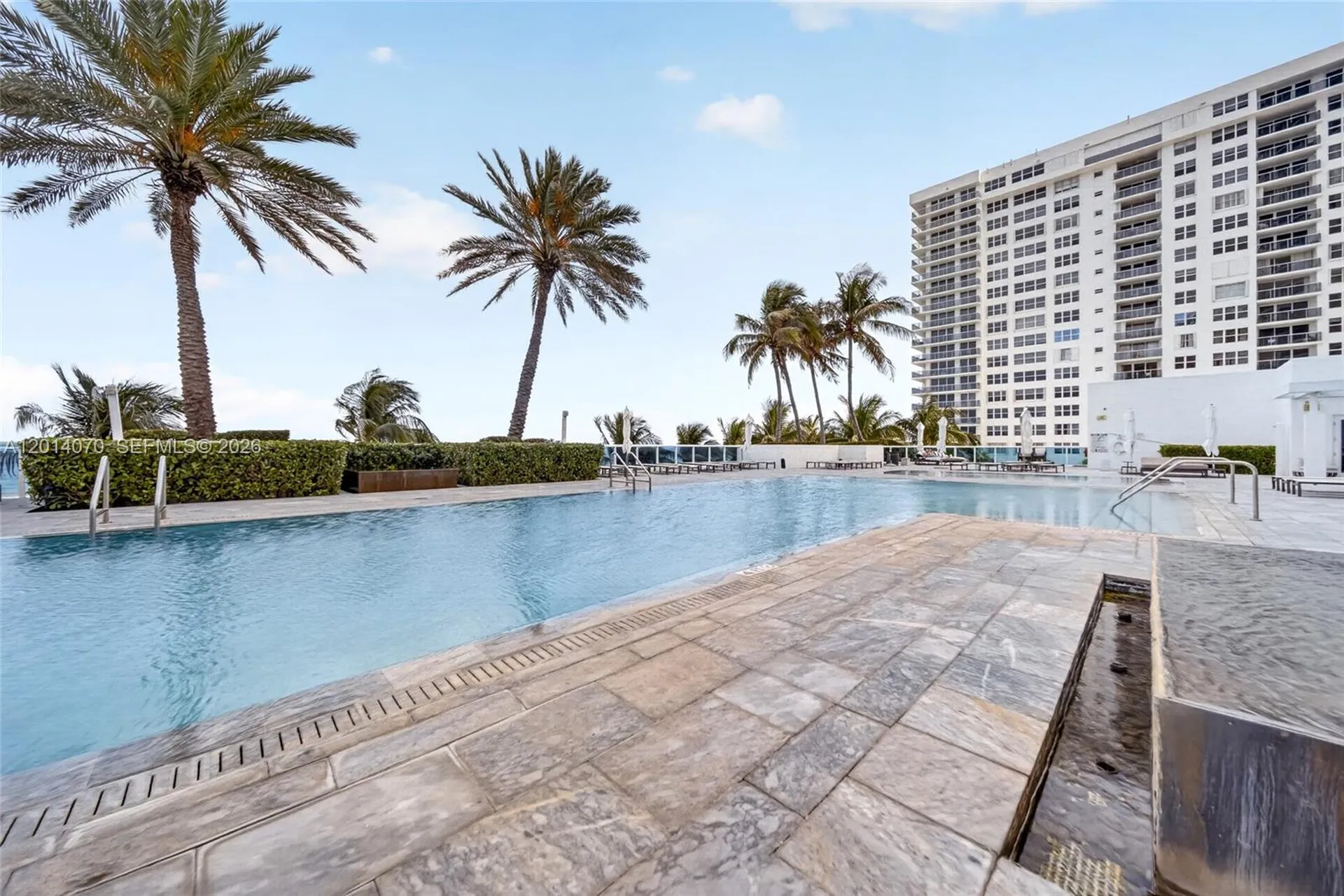 2711 S Ocean Drive Hollywood FL 33019