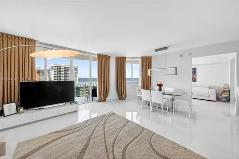 2711 S Ocean Drive Hollywood FL 33019
