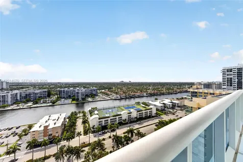 2711 S Ocean Drive Hollywood FL 33019